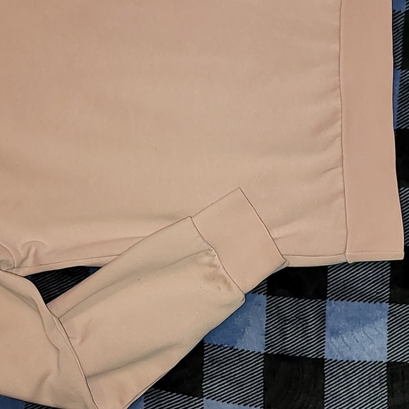 Puma+RCKLSS. Streetwear hoodie. Women's size Large. Like-new. - Picture 14 of 16